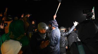 YPG'nin çekilme açıklaması Suriye'de sevinçle karşılandı