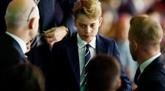 Prens George'dan okul arkadaşlarına tehdit: Babam bir gün kral olacak