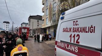 Sultanbeyli'de yangın paniği: 12 kişi dumandan etkilendi