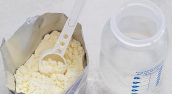 Ünlü marka piyasadaki bebek mamalarını geri çağırdı! İshal ve kusmaya yol açıyor