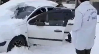 Kayıp olarak aranıyordu, kara gömülmüş araçtan cesedi çıktı