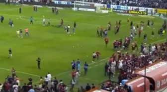 Futbol maçında silahlı saldırı: Çok sayıda ölü ve yaralı var