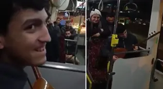 İETT otobüsünde sazlı yolculuk