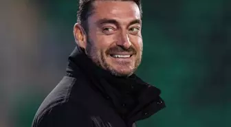 Eintracht Frankfurt'un yeni teknik direktörü Albert Riera oldu