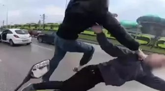 Trafikteki uçan tekmelerin bedeli ağır oldu