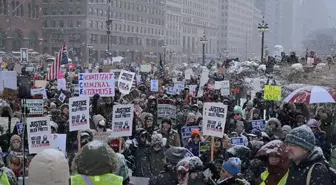 Minneapolis'te ICE karşıtı protesto düzenlendi