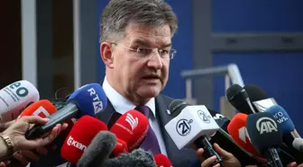 Epstein ile yazışmaları ortaya çıkan Slovakya Ulusal Güvenlik Danışmanı istifa etti