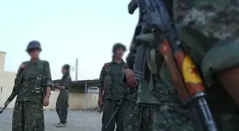 Terör örgütü YPG, Suriye güçlerinin konuşlanacağı Haseke ve Kamışlı'da sokağa çıkma yasağı getirdi