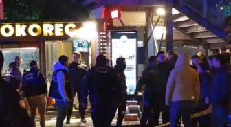 Motosikletle gelip kokoreç dükkanına kurşun yağdırdılar: 1 ölü, 2 yaralı