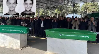 Acı hikaye! İkizleri ölüm ayırdı, 3 cenaze yan yana defnedildi