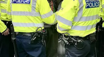 Epstein belgeleri sonrası İngiltere'de alarm, Londra Polisi teyakkuza geçti