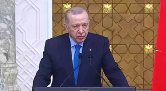 Cumhurbaşkanı Erdoğan: İran'a tüm dış müdahaleler önemli risk tescil ediyor