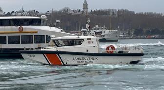 İstanbullu kabusu yaşadı! Denizde görünce hemen telefona sarıldılar