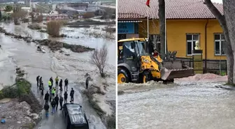 Manisa sağanak sonrası kabusu yaşadı! Caddeler sular altında kaldı, öğrenciler tahliye edildi
