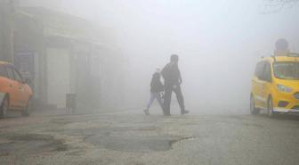 Öğlen saatinde hava bir anda karardı, kimse birbirini göremedi