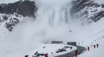 İtalya'da farklı noktalarda çığ düşmesi sonucu 4 kişi öldü