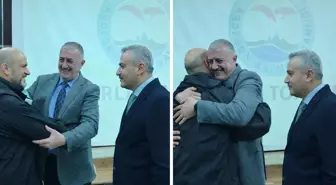 Rize Valisi 1 yıldır küs olan belediye başkanı ile muhtarı barıştırdı