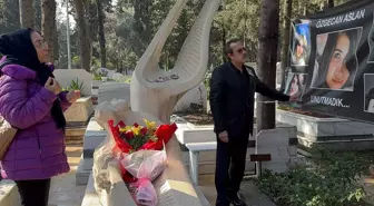 11 yıldır dinmeyen acı: Özgecan Aslan kabri başında dualarla anıldı