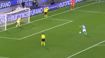 İşte futbol bu! Como, Napoli'yi de devirerek, Inter'in rakibi oldu