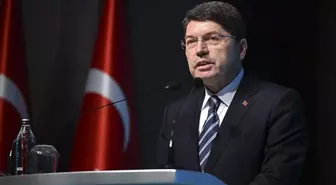 Yılmaz Tunç: Akın Gürlek'e görevinde üstün muvaffakiyetler diliyorum