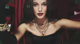 Kıvanç Tatlıtuğ ile partner olan Pınar Deniz'in kazancı dudak uçuklattı