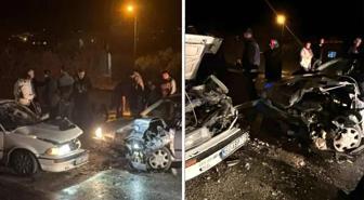 Feci kaza! İki araç kafa kafaya çarpıştı