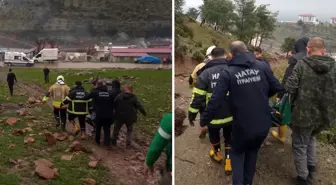 Hatay'da su birikintisine düşen çocuk hayatını kaybetti