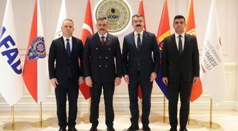 Devletin önemli isimlerinden Bakan Çiftçi'ye tebrik ziyareti