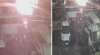 İzmir'de yanan midibüsteki 16 yaşındaki çocuk öldü