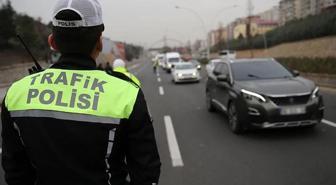 Polis sadece ehliyet sormayacak! Bunun yapanın cebi fena yanacak