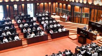 Sri Lanka'da ekonomik felaket sonrası radikal adım: Milletvekili emekli maaşları tarih oldu