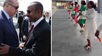 Erdoğan Etiyopya'da! Karşılama dansı da çalan müzik de dikkat çekici