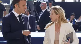 Meloni'nin Fransa yorumu Macron'u küplere bindirdi: İşine bak