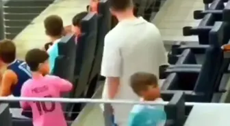 Messi'ye selam vermeden geçince annesi devreye girdi