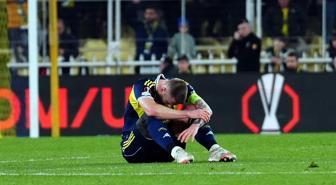 Turu mucizelere bıraktık! Fenerbahçe, Nottingham Forest'a farklı kaybetti