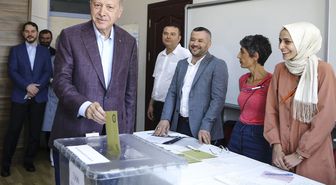 Cumhurbaşkanı Erdoğan tekrar aday olacak mı? AK Parti'den net 'erken seçim' açıklaması