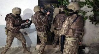 MİT ve Emniyet'ten ortak operasyon! Teröristler, hain emellerine ulaşamadan yakalandı