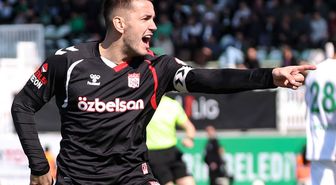 Sivasspor, Rey Manaj'la güldü