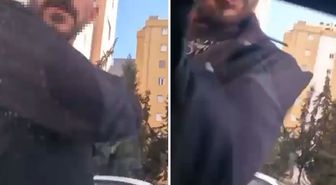 Adana'da trafikte tartıştıkları sürücünün önünü kesip aracın camını yumrukladılar