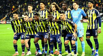 Fenerbahçe taraftarından iki yıldız oyuncuya protesto