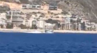 Antalya açıklarında mültecileri taşıyan bot battı: 15 ölü, 20 yaralı