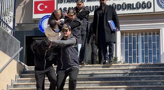 Kadıköy'de film gibi soygun: Ev sahibi ve bakıcısını bağlayıp 1 milyonluk vurgun yaptılar