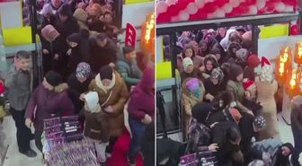 Mağaza açılışında indirim izdihamında birbirini ezdiler