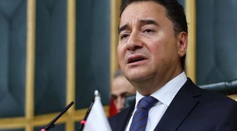 Ali Babacan: Türkiye'de mutfakta yangın var, vatandaş iftar sofrasını kurarken cebine bakıyor
