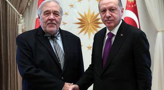 Cumhurbaşkanı Erdoğan'dan İlber Ortaylı için baş sağlığı mesajı