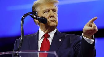 Trump'tan İran'a yeni tehdit: Bugün bu deli pisliklerin başına neler geleceğini izleyin