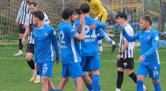 Şike soruşturmasıyla sarsılan Nazilli Spor profesyonel lige veda etti