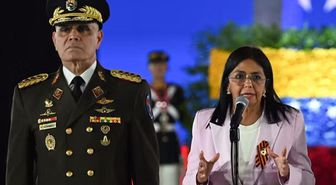 Venezuela Geçici Devlet Başkanı Rodriguez, Savunma Bakanı Lopez'i görevden aldı