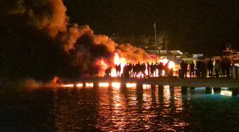 Bodrum'da milyonluk tekneler alev alev yanıyor