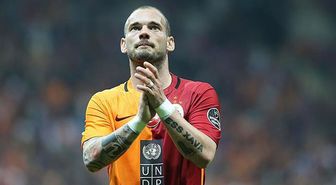 Sneijder'den ırkçılık iddiaları sonrası Liverpool'a zehir zemberek sözler